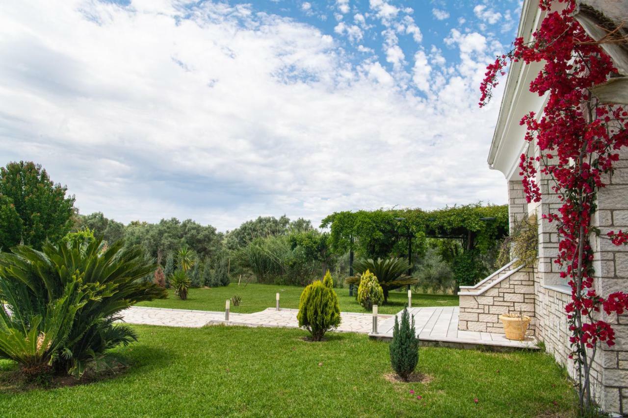 Violet Luxury Villa Kalligoni Екстер'єр фото